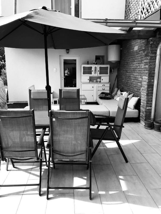House For 6 Ppl At Lake Balaton Siofok Ngoại thất bức ảnh